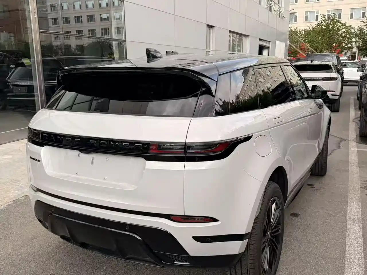 2026 Land Rover Range Rover Evoque