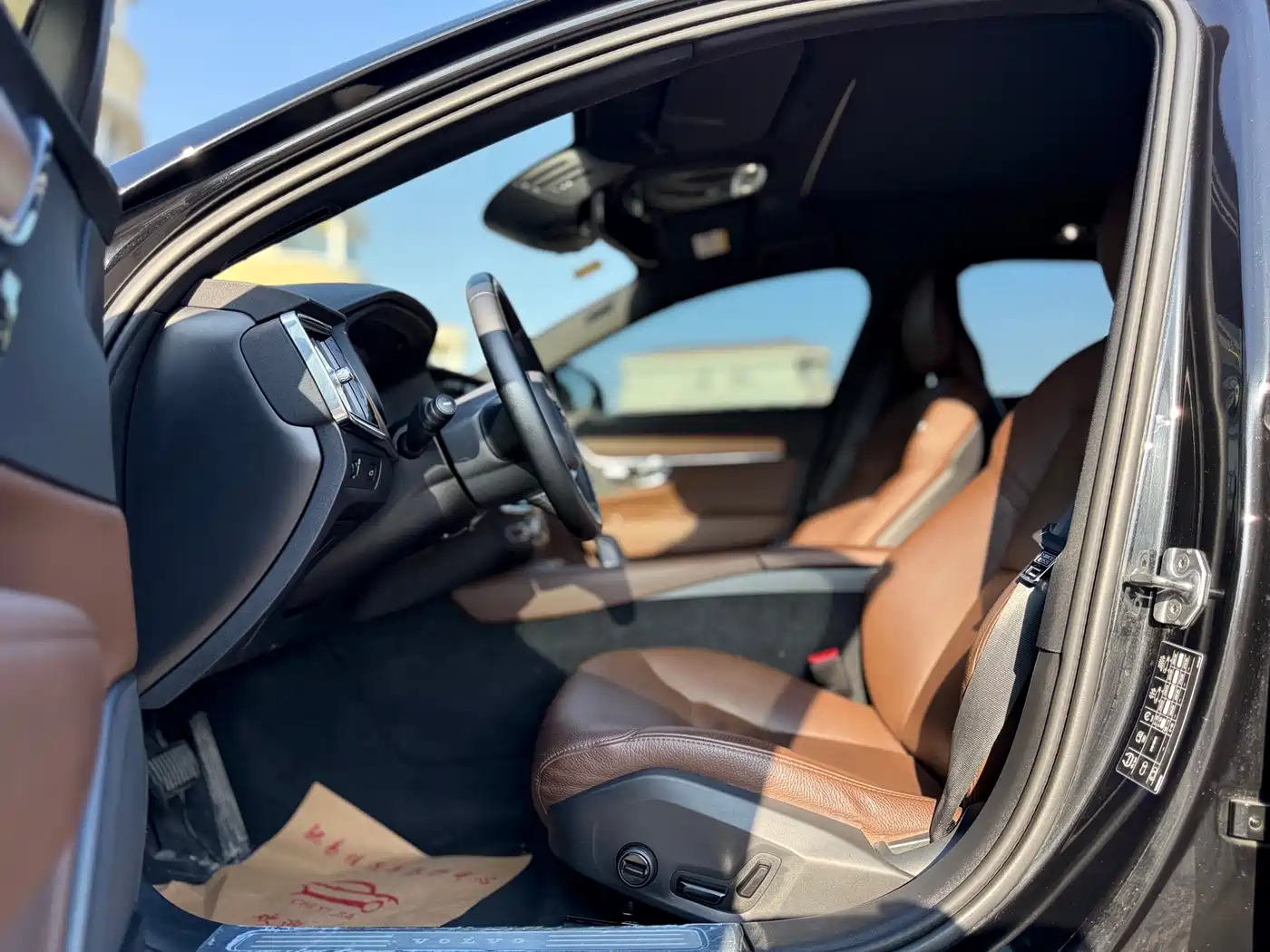 Фото 17 - Volvo S90
