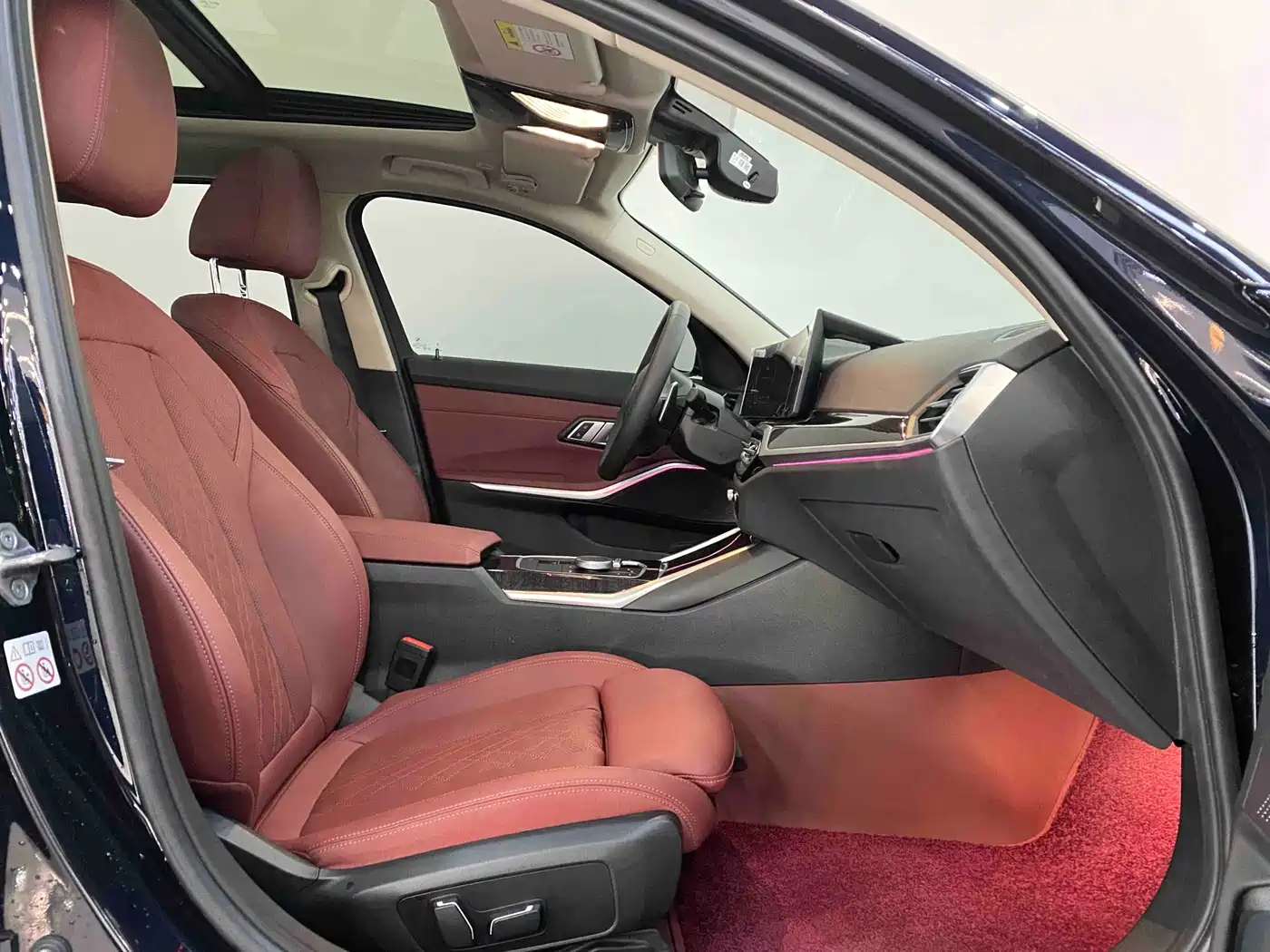 BMW 3 Series 2024 325Li M Sport Package фото 28