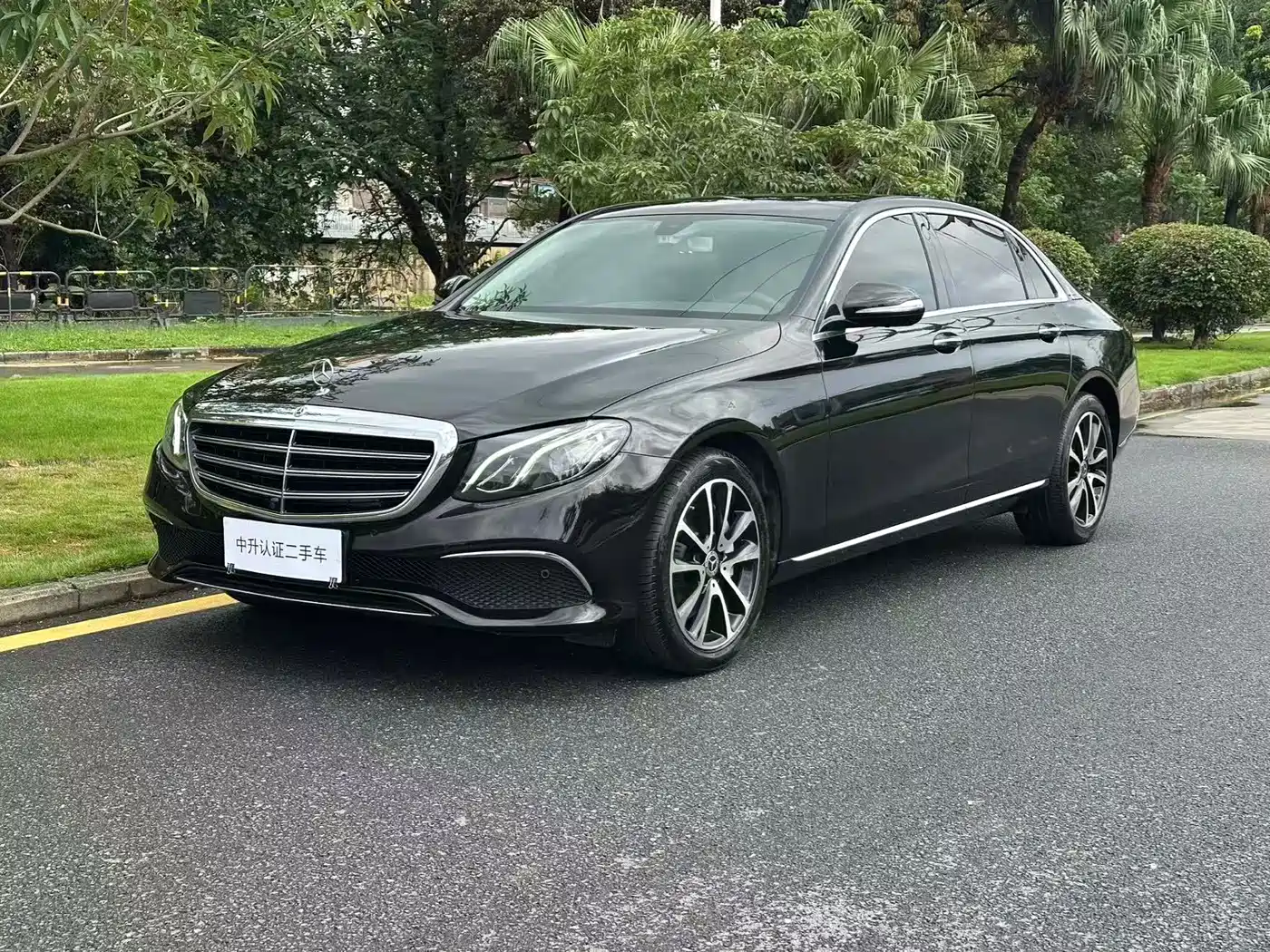 Mercedes-Benz E-Class 2019 Facelift E 300 L Fashion