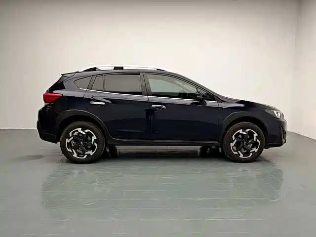 Фото 8 - Subaru XV