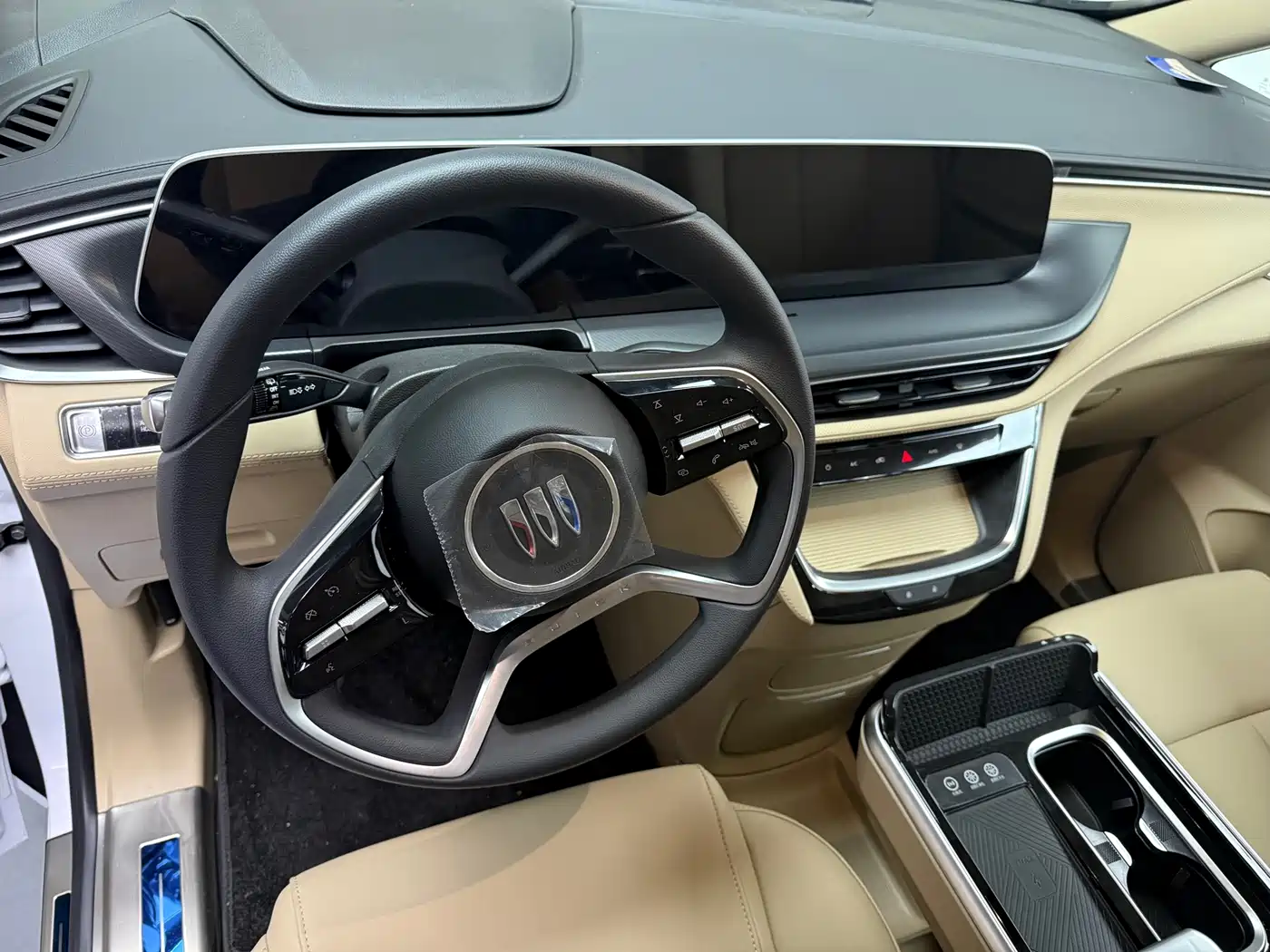 Buick GL8 2025 Land Business Class Comfort DG Edition фото 5