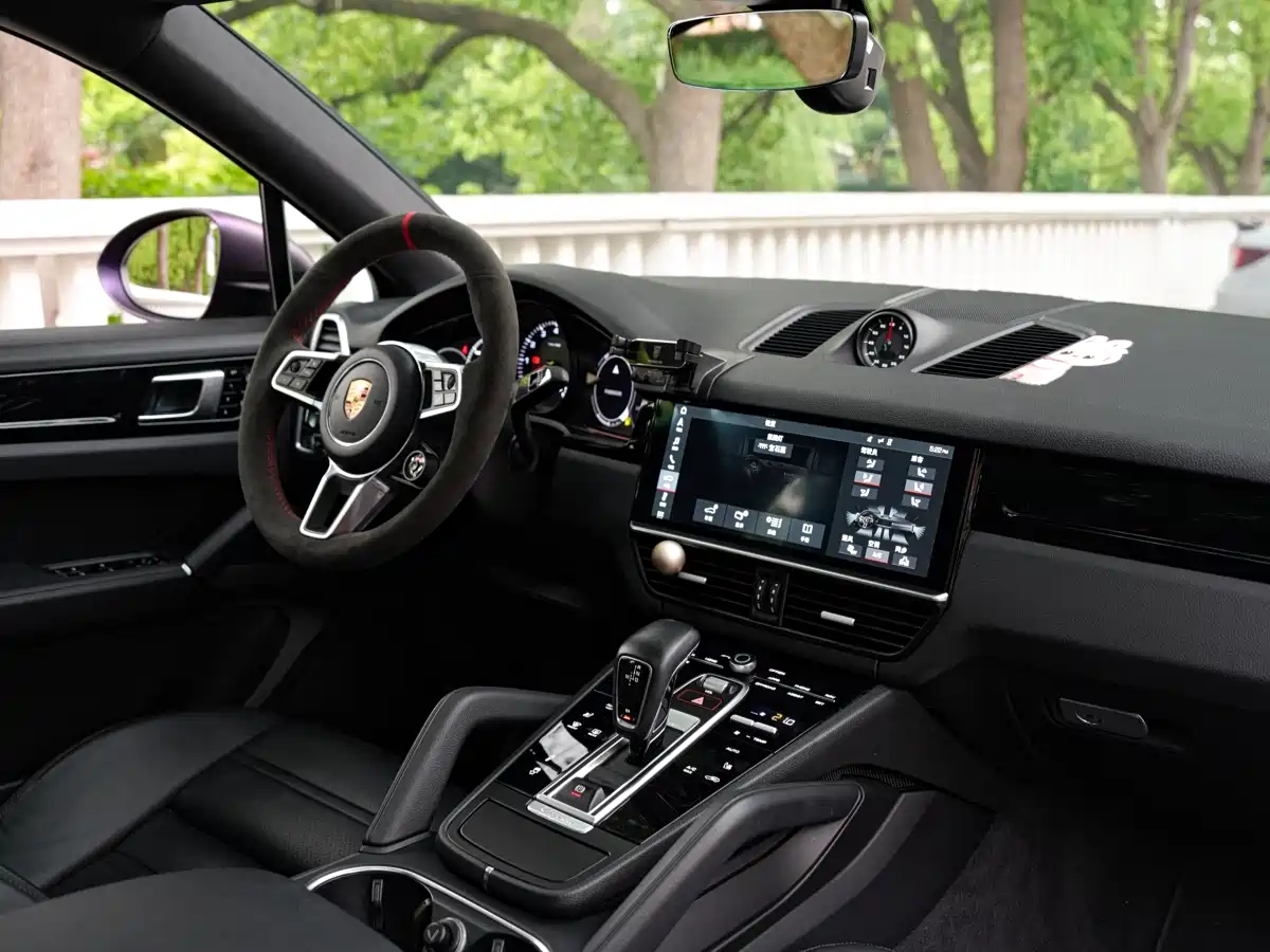 Porsche Cayenne 2019 Cayenne Coupé 3.0T фото 12