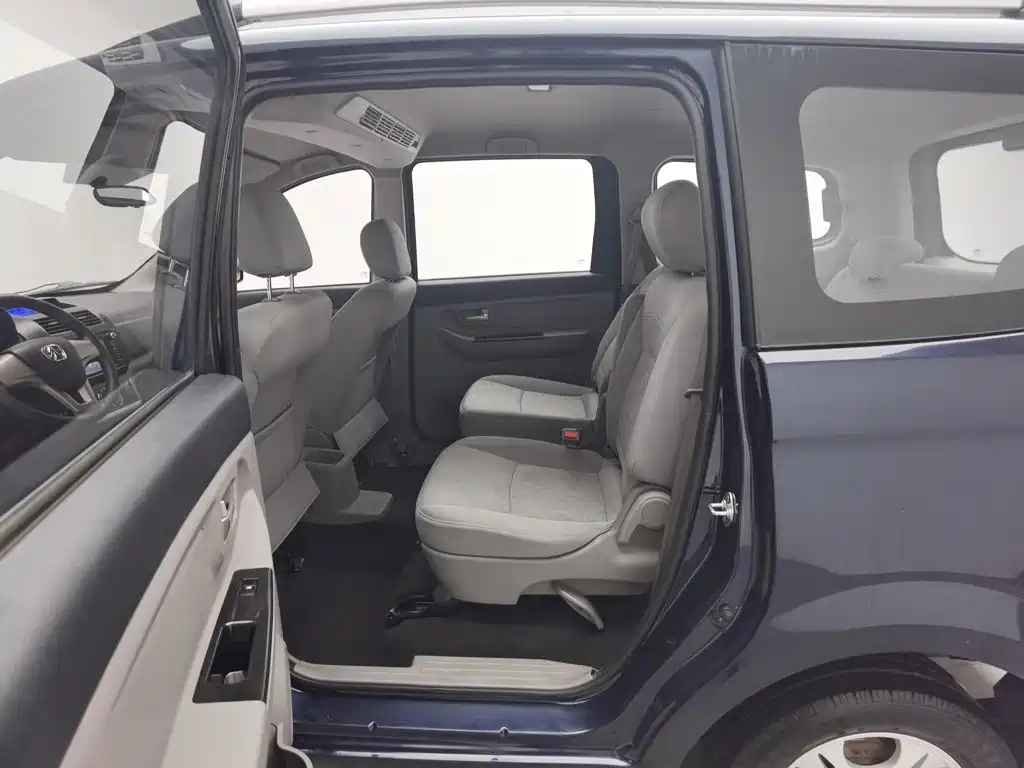 BAIC Weiwang M20 2014 2014 1.5L Utility BJ415A