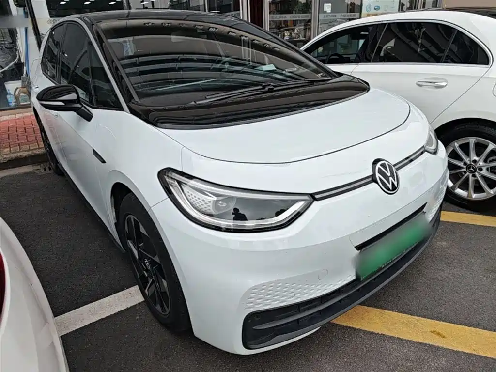Volkswagen ID.3 2023 Upgraded Pure Intelligence Edition фото 4
