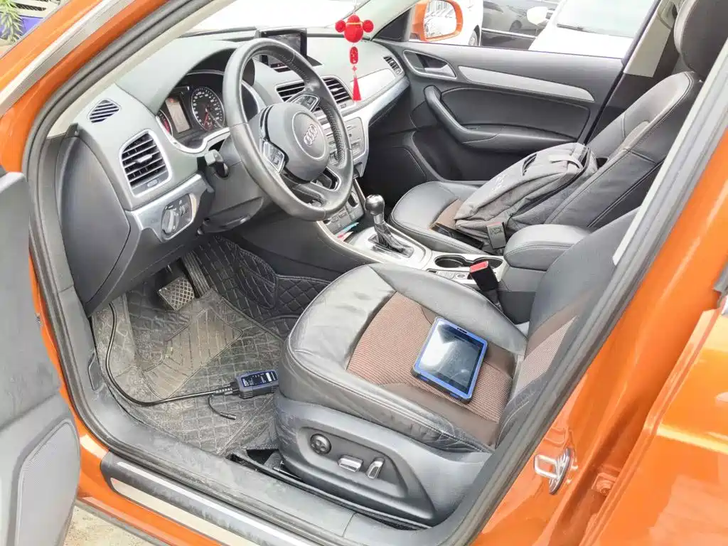 Фото 8 - Audi Q3