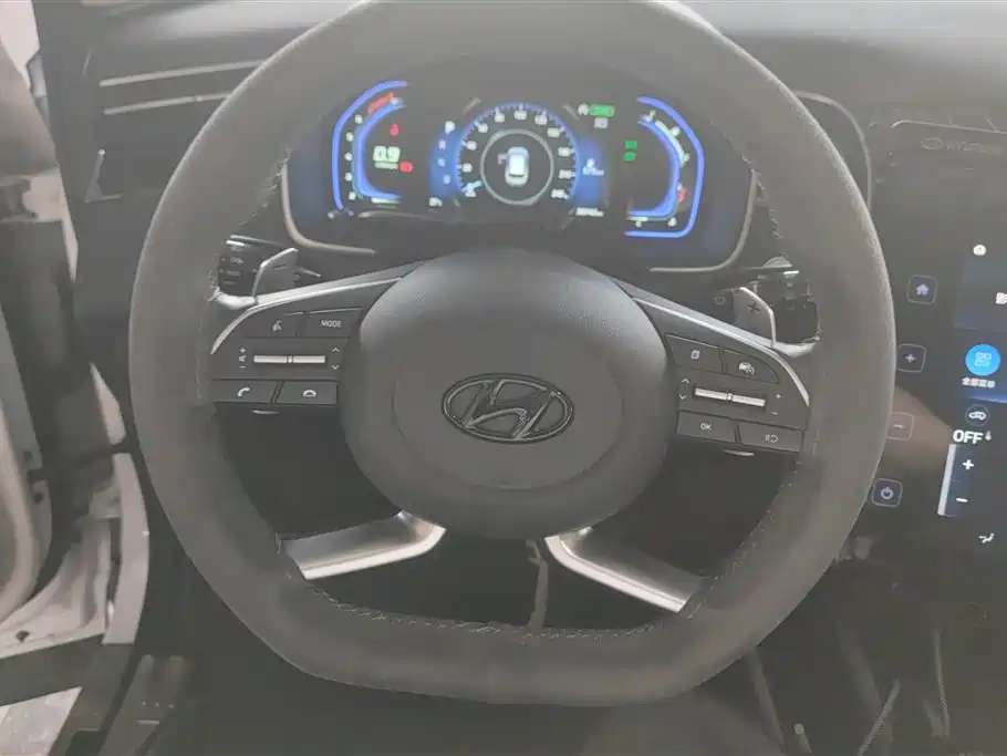 Hyundai Tucson 2023 Tucson L 1.5T Automatic 2WD GLX Elite Edition фото 15