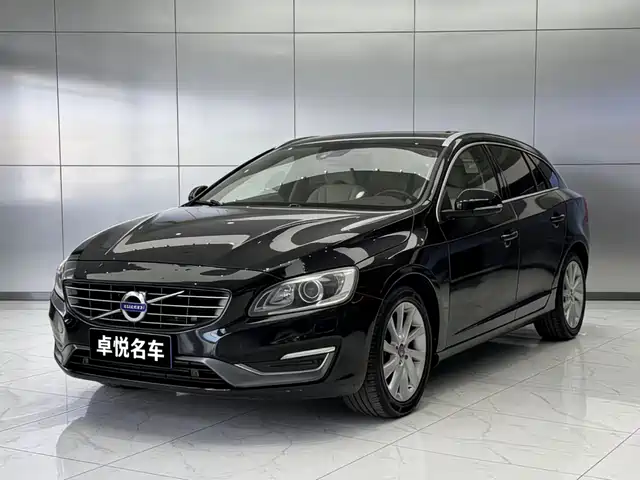 Volvo Volvo V60 2014 Facelift T5 Momentum