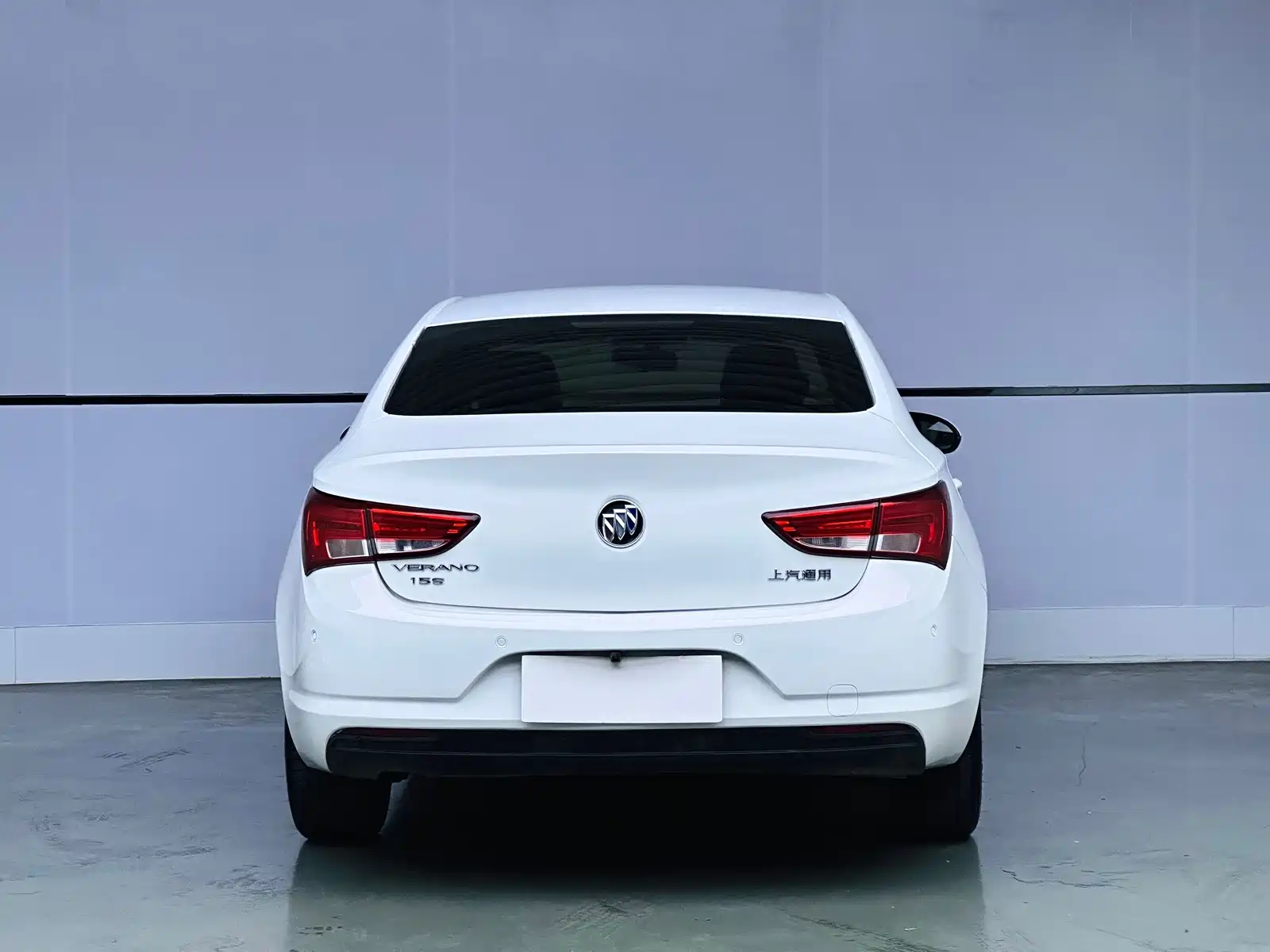 Photo 5 - Buick Verano