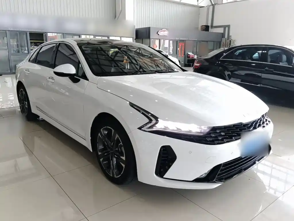 2025 Kia K5