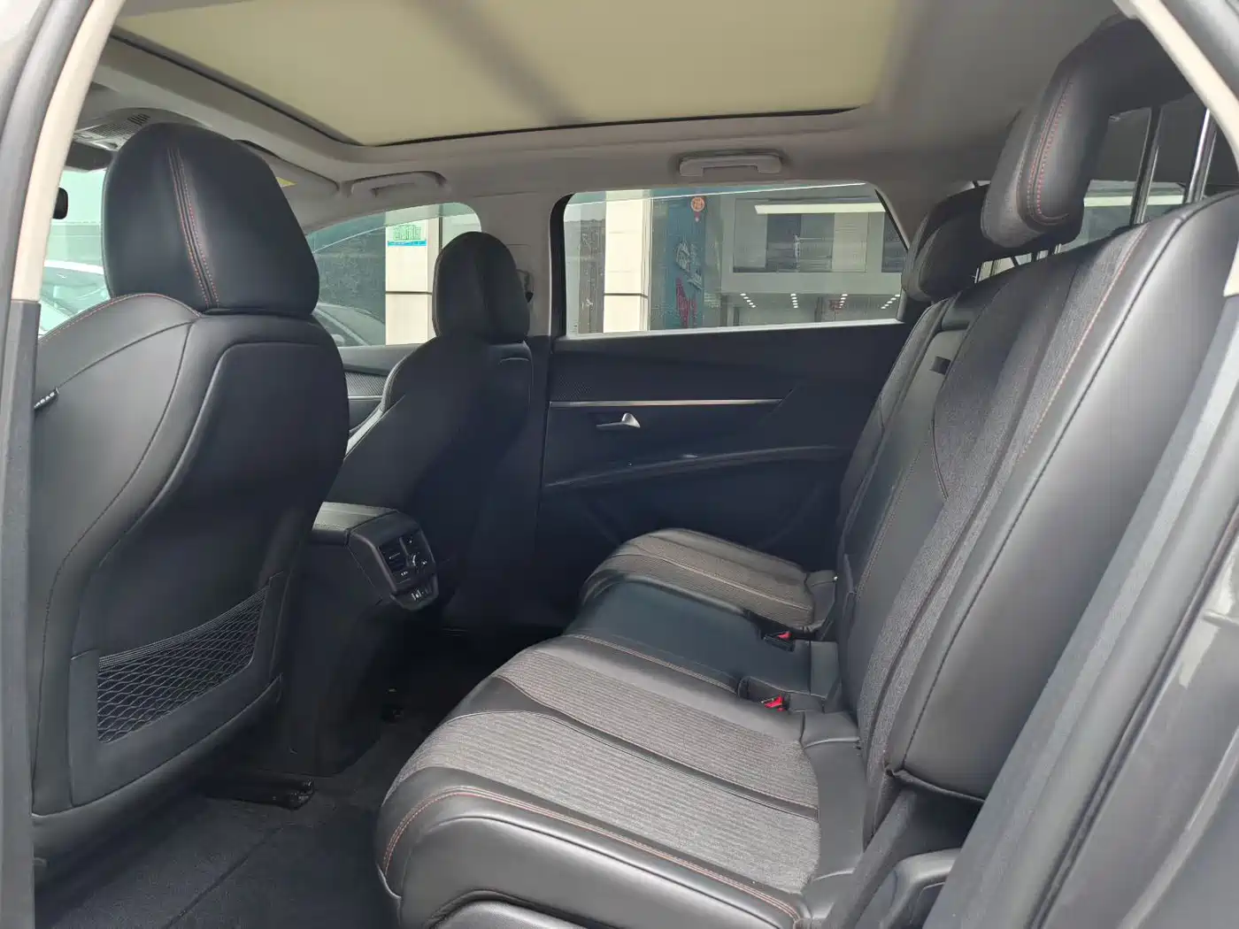 Peugeot 5008 2019 400THP 7-Seat Flagship Edition фото 5