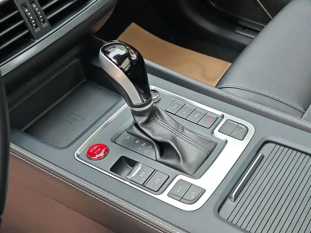 BYD Tang 2018 2.0T Automatic Smart Connection Noble Edition 7-Seater China V фото 23