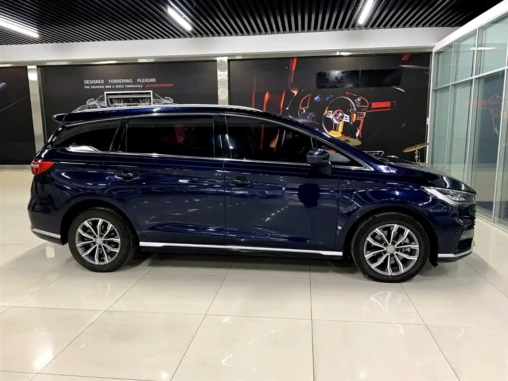 BYD Song MAX 2021 Upgrade 1.5T Automatic Luxury Edition 7-Seater фото 4