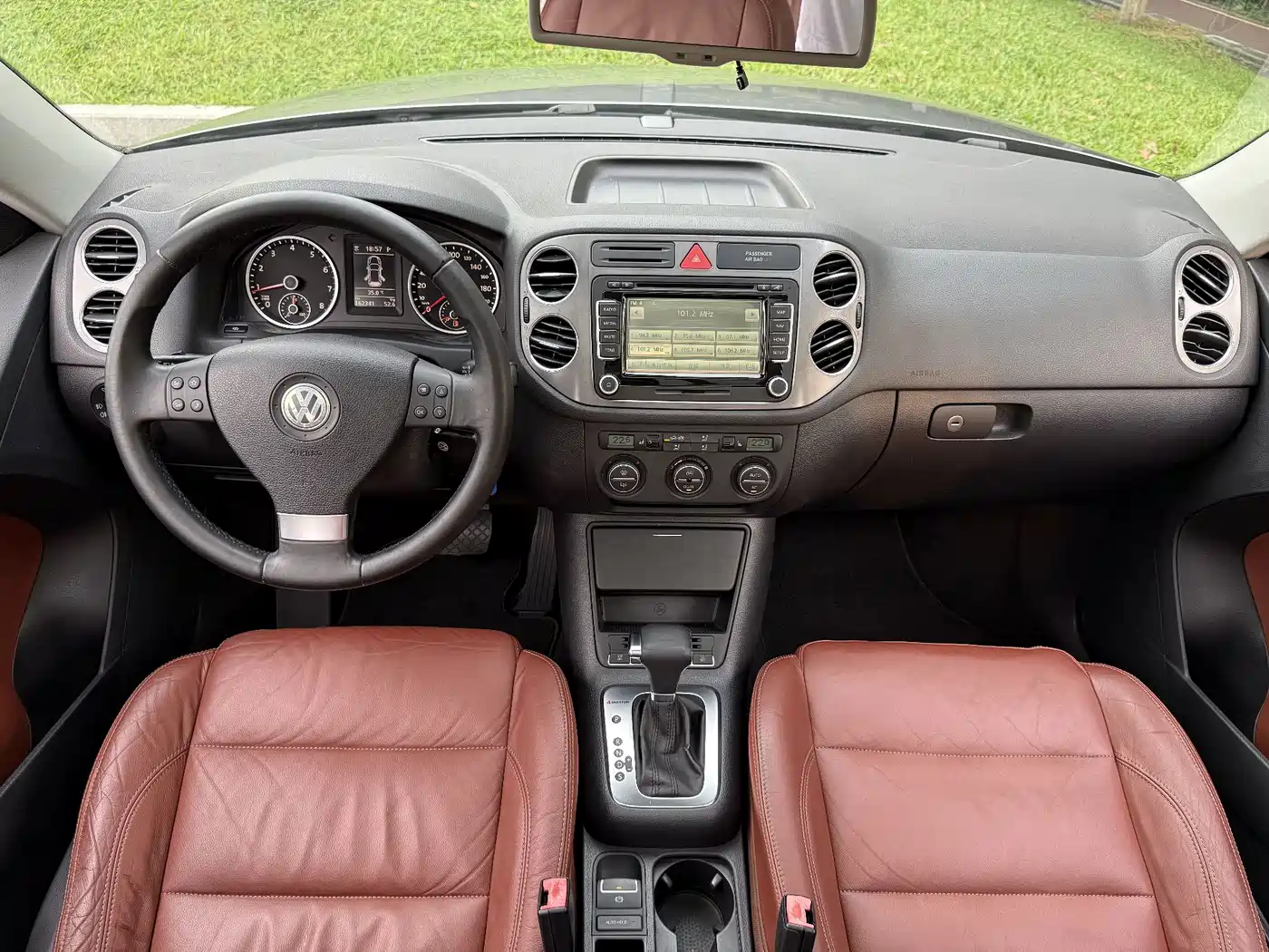 Volkswagen Tiguan 2009 2009 Model 2.0TSI Luxury Edition