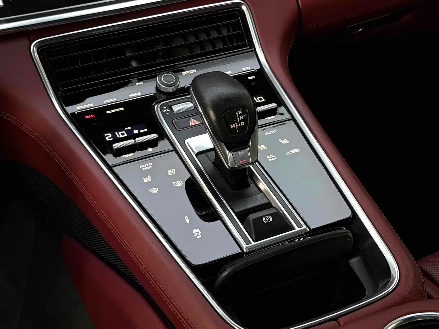 Porsche Panamera 2023 Panamera 2.9T фото 19
