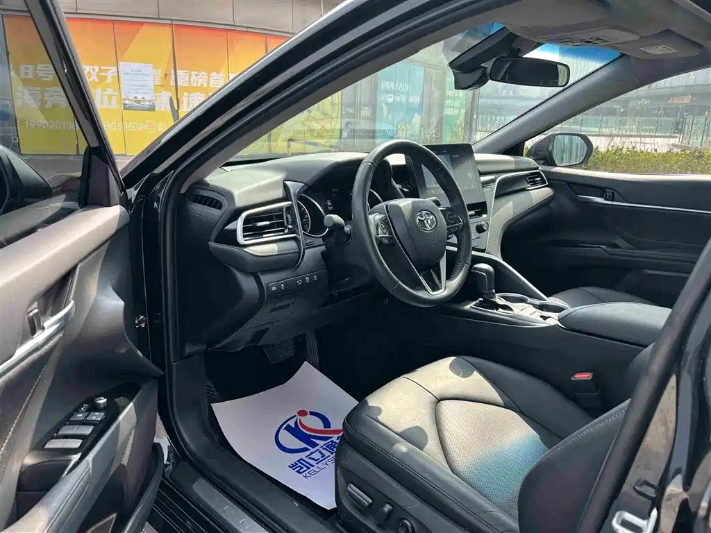 Toyota Camry 2023 2.0G Luxury Edition фото 6