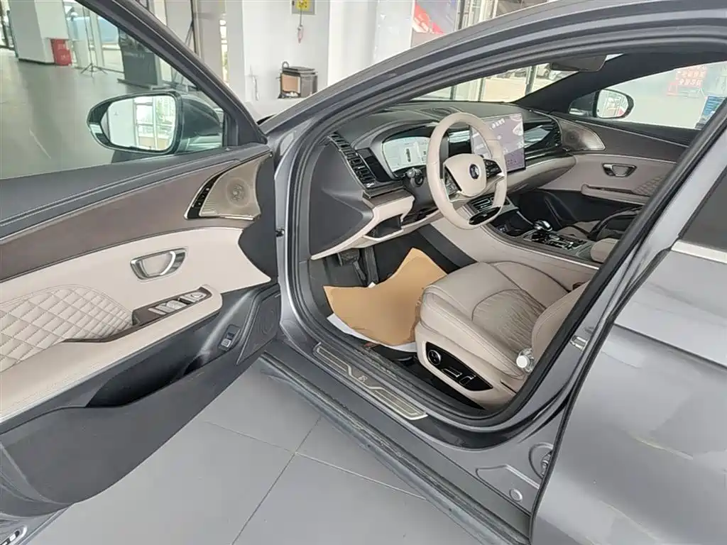BYD Han 2024 DM-i Glory Edition 200KM Flagship фото 16
