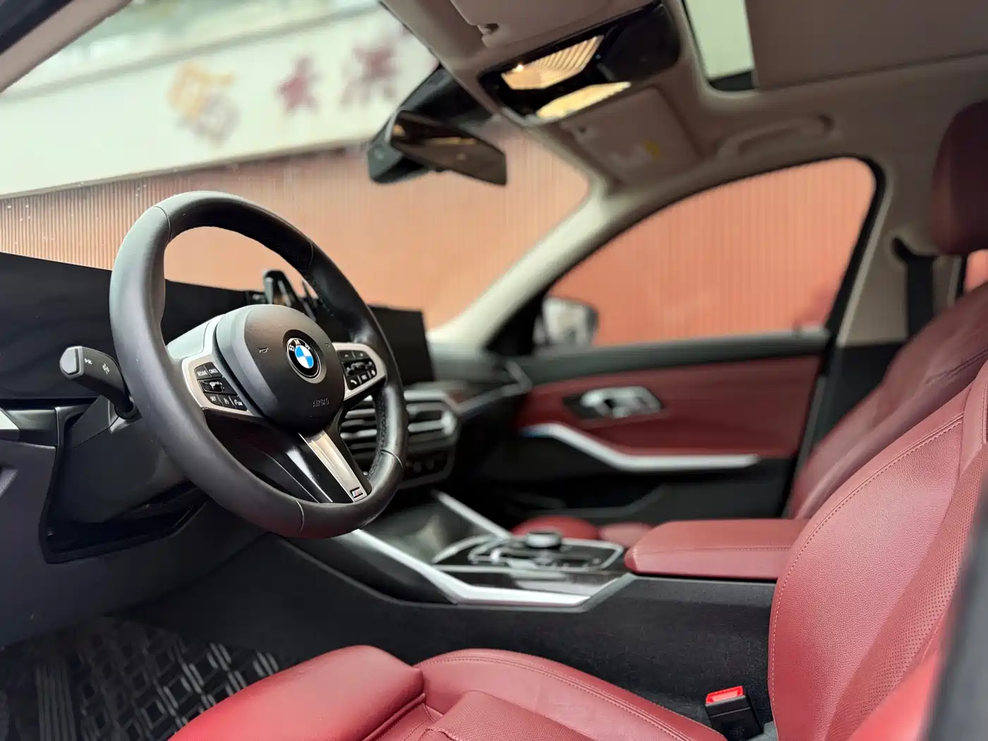 BMW 3 Series 2024 325Li M Sport Package фото 14
