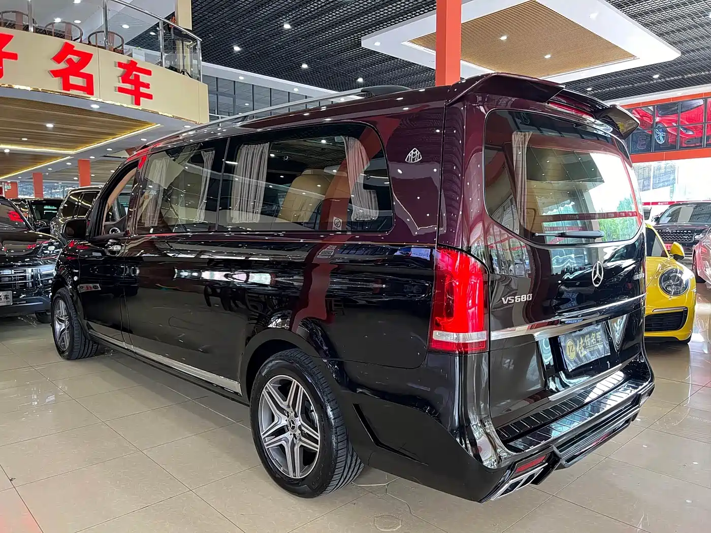 Mercedes-Benz Vito 2021 2.0T Elite 7-Seater фото 6