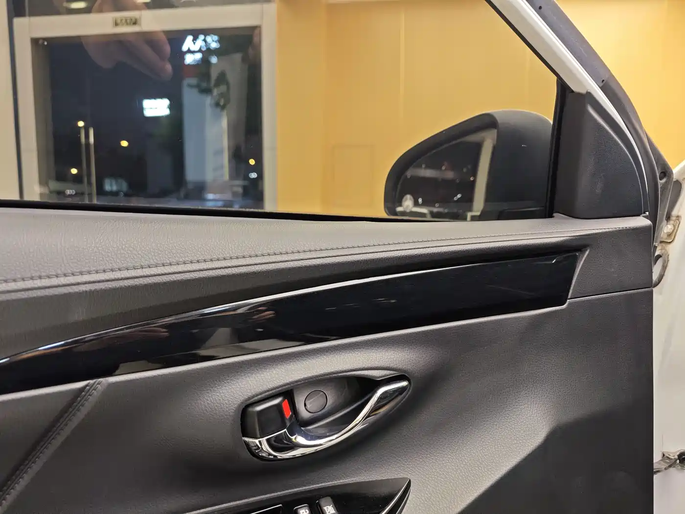 Toyota YARiS L Zhi Xuan 2020 Zhi Xuan X 1.5L CVT Luxury фото 8
