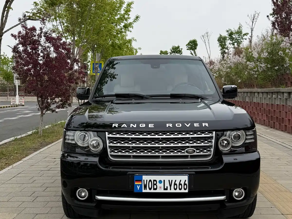 Land Rover Range Rover 2012 5.0 SC V8 фото 2