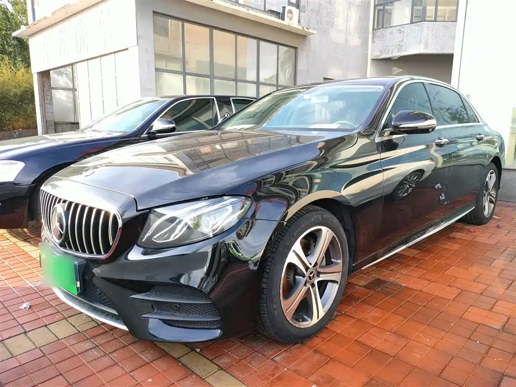 Mercedes-Benz E-Class 2018 Facelift E 200 L Sport фото 2