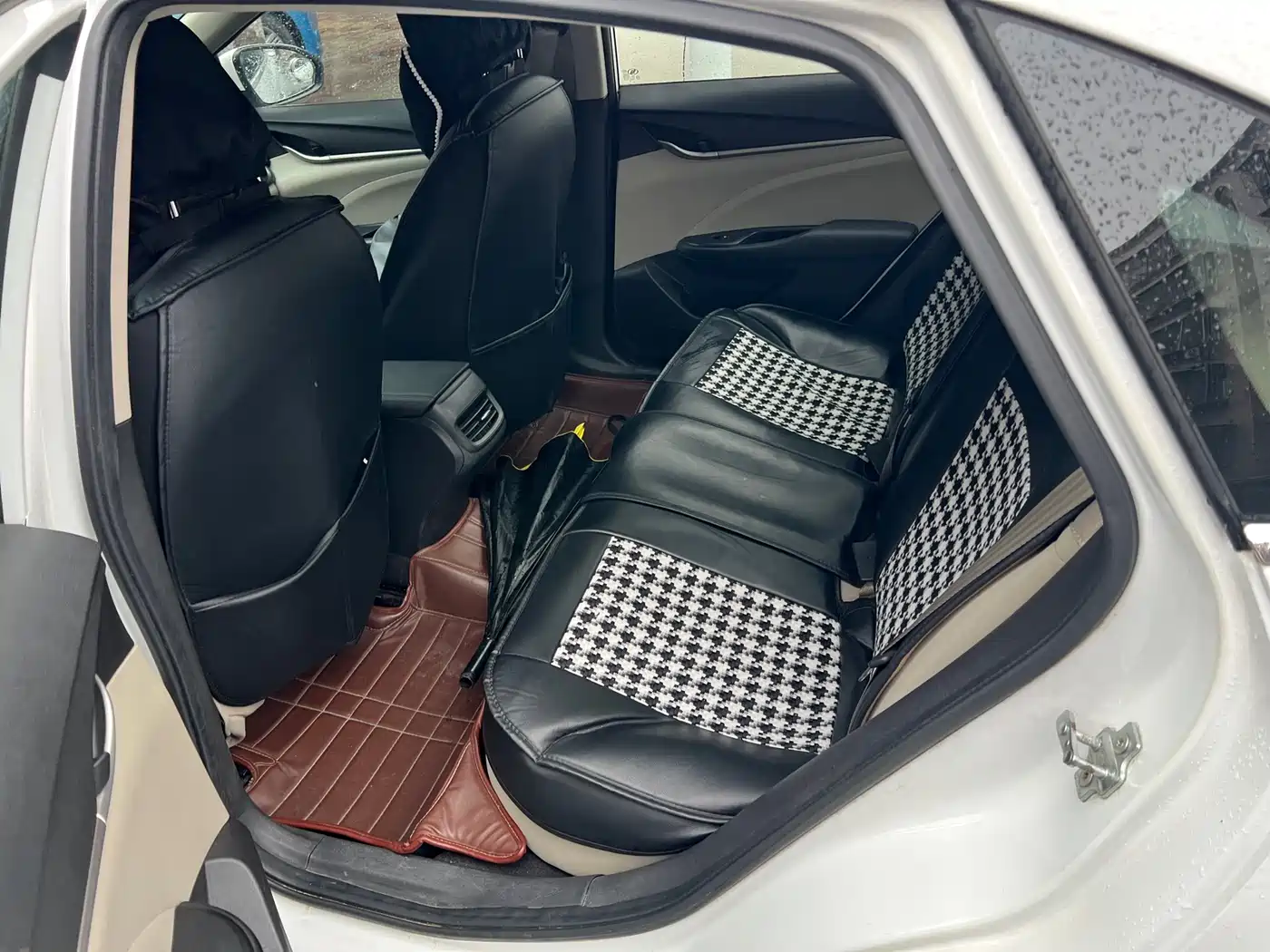 Buick Excelle 2016 15N Automatic Progressive фото 6