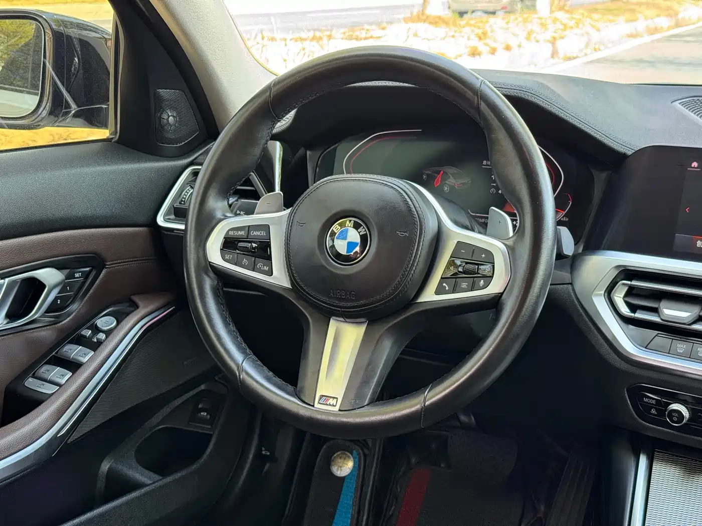BMW 3 Series 2022 325Li M Sport Shadow Edition фото 8