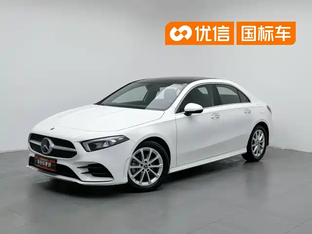 Mercedes-Benz A-Class 2020 Facelift A 200 L Sport Sedan Fashion — фото 1