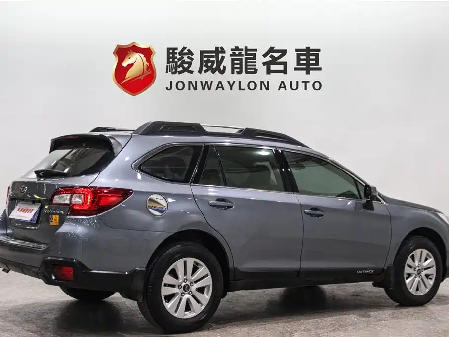 Subaru Outback 2015 2.5i Classic Edition фото 4