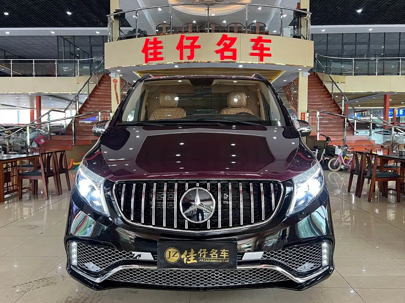 Mercedes-Benz Vito 2021 2.0T Elite 7-Seater фото 2