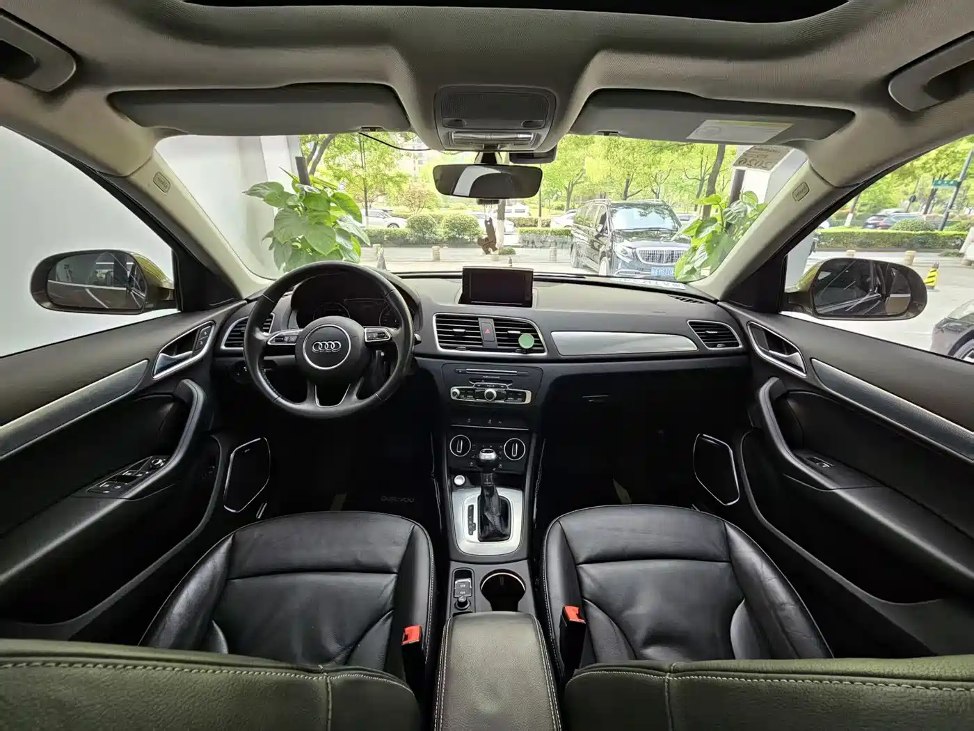 Audi Q3 2018 30th Anniversary Edition 30 TFSI Style фото 6
