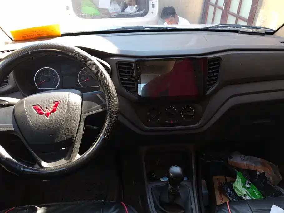 Wuling Motors Wuling Hongguang V 2025 2022 1.5L Power Take Edition Electric Power Steering LAR