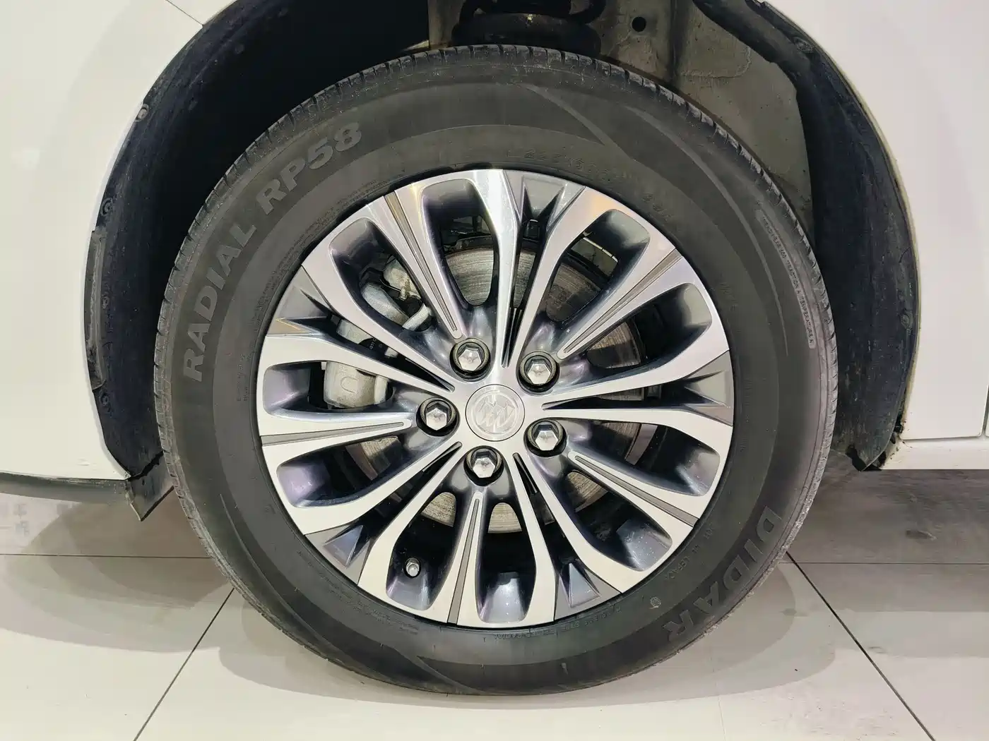 Buick GL8 2022 Land Business Class 652T Comfort фото 8