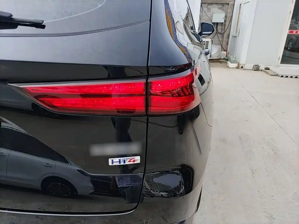 Haval Xiaolong MAX 2023 1.5L Hi4 105 4WD Pilot Edition фото 24