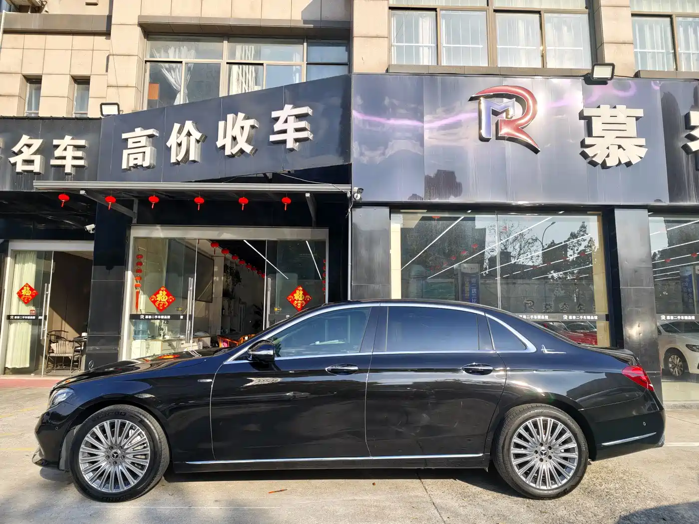 Mercedes-Benz E-Class 2020 E 300 L Fashion фото 3