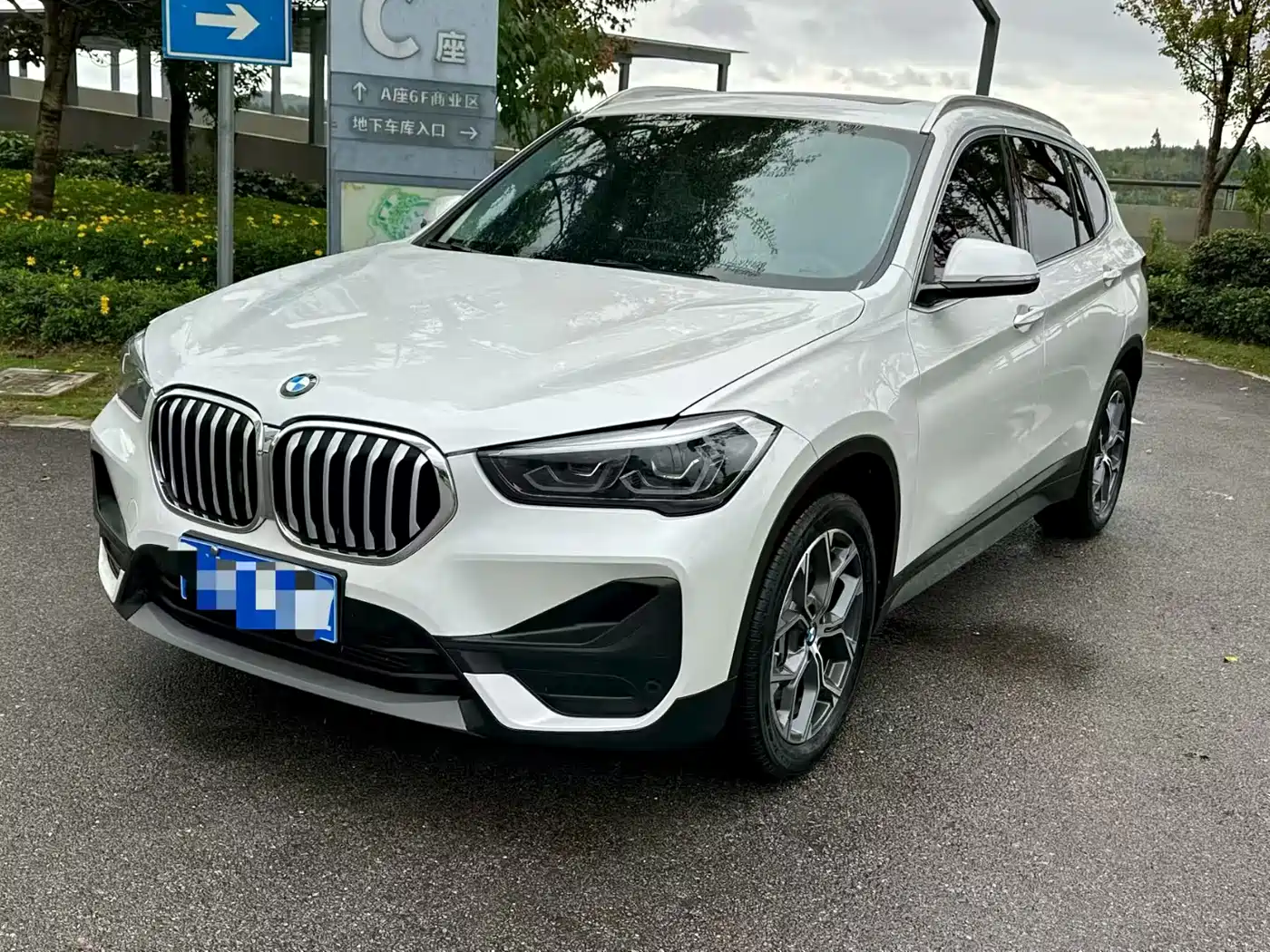 BMW X1
