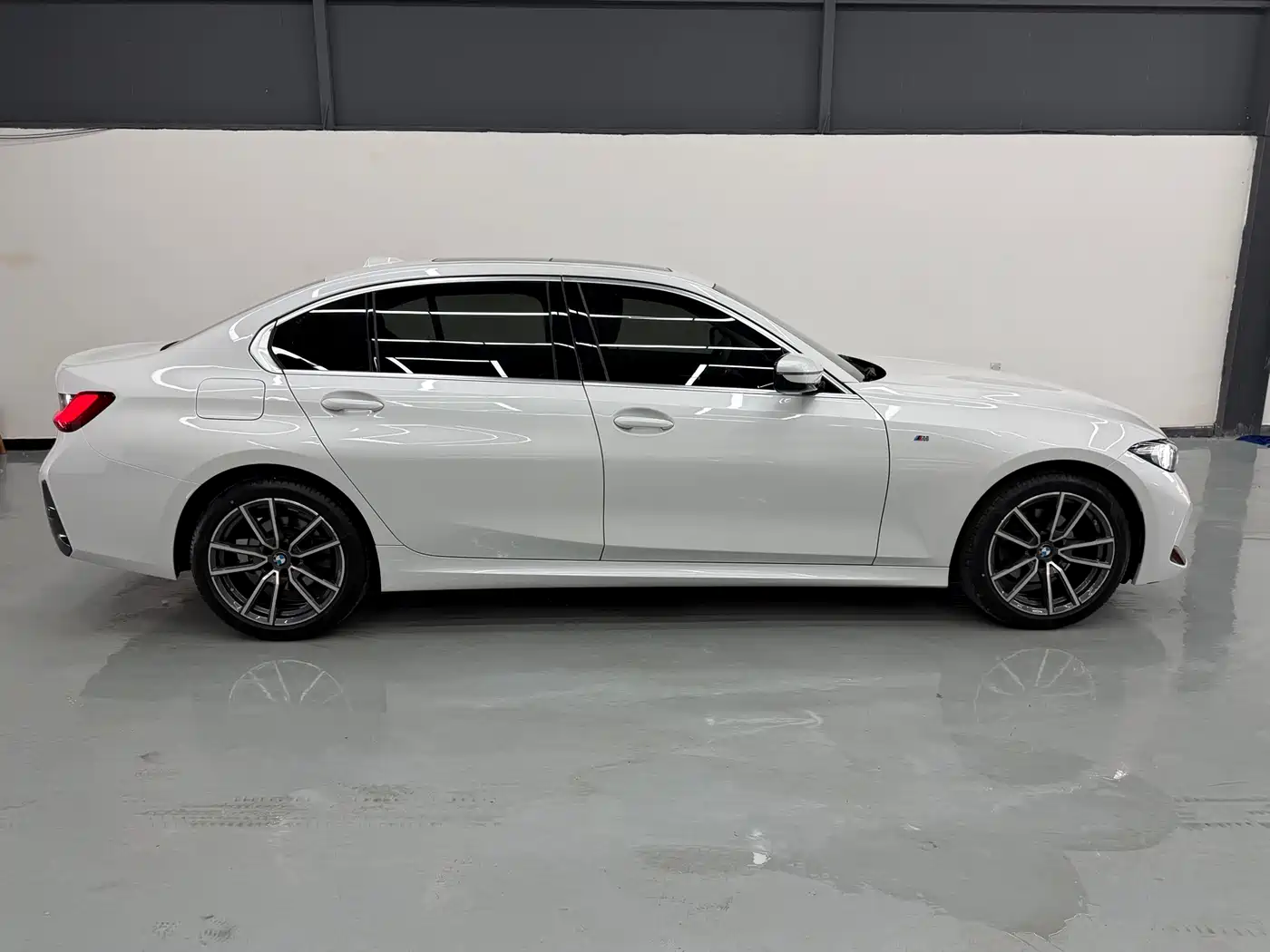 BMW 3 Series 2024 320Li M Sport Package фото 7