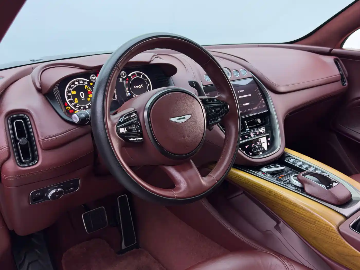 Aston Martin DBX 2020 2020 4.0T V8