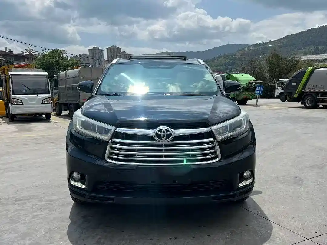 Toyota Highlander 2017 2.0T 4WD Premium 7-Seater фото 2