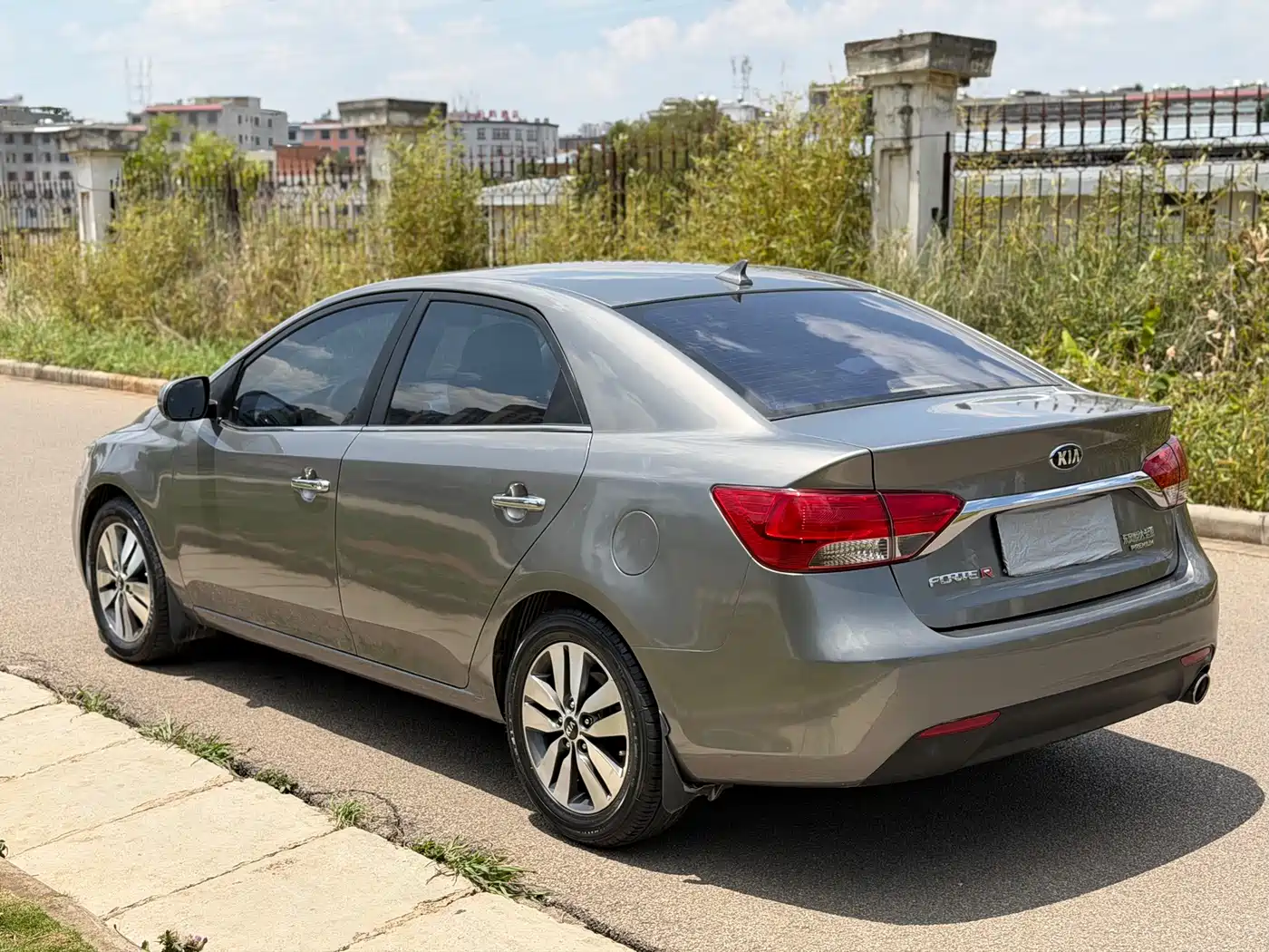 Kia Forte 2014 1.6L AT Premium фото 6