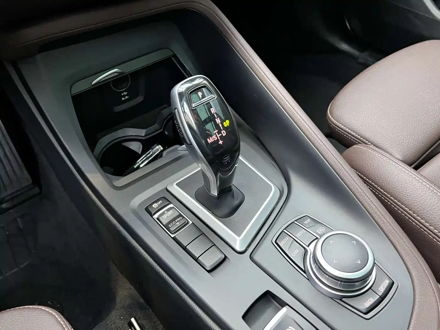 BMW X1 2021 Facelift sDrive20Li Fashion фото 8