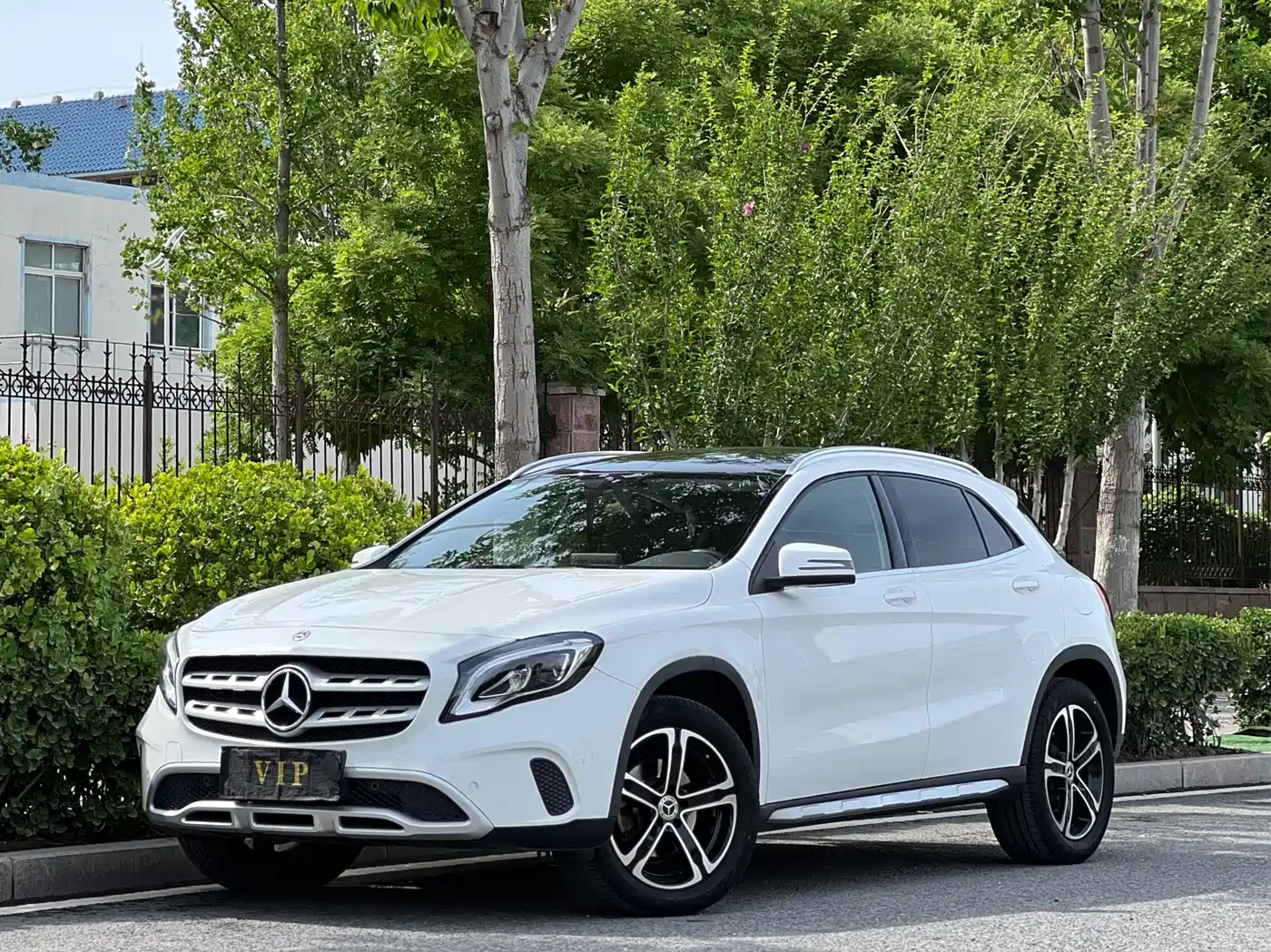 Mercedes-Benz GLA 2018 GLA 200 Fashion