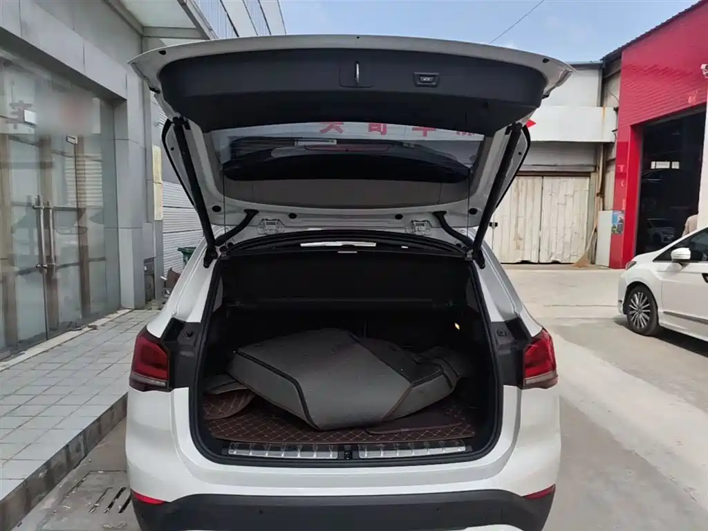 BMW X1 2021 sDrive20Li Exclusive фото 19