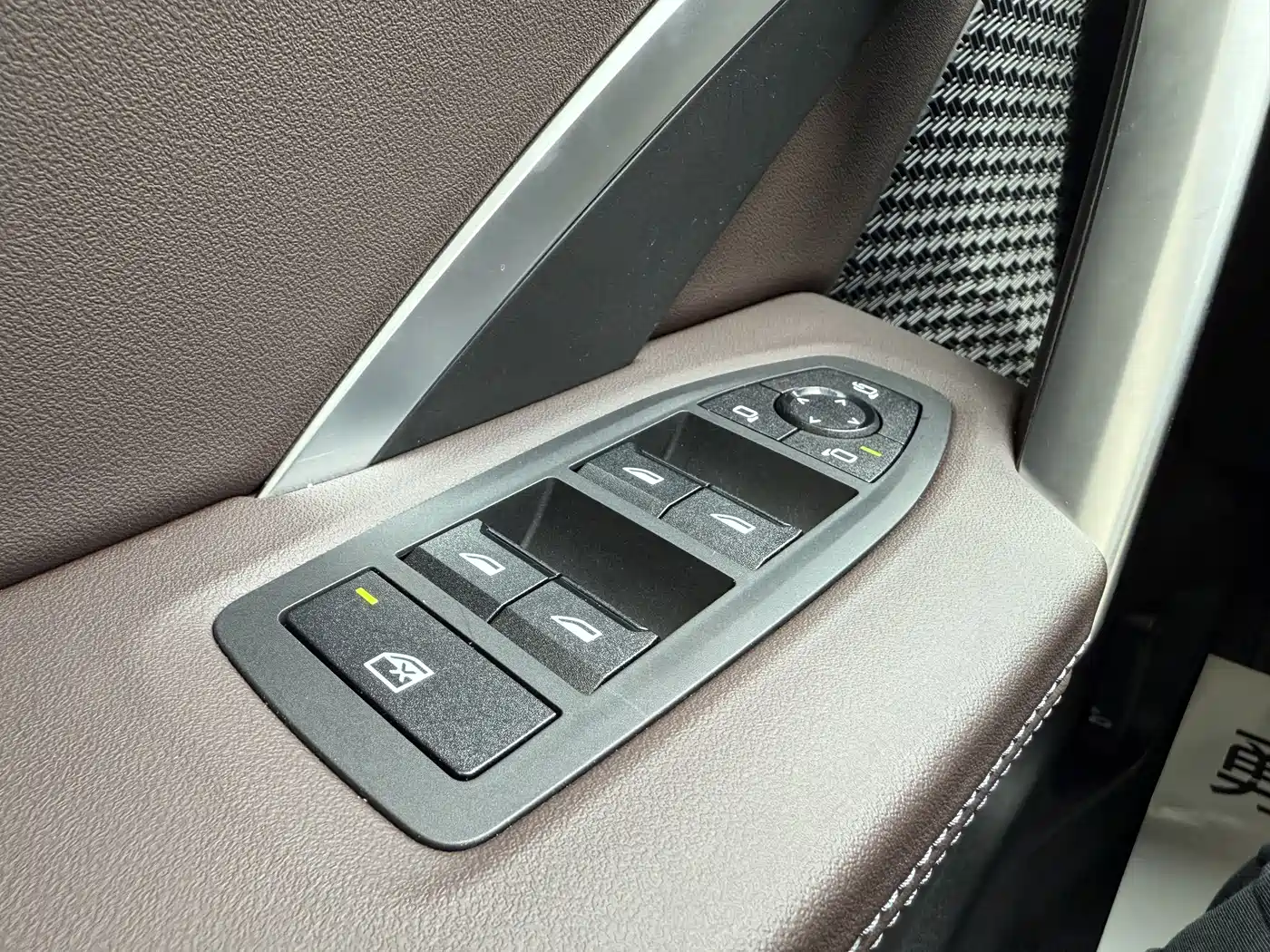BMW X1 2023 sDrive20Li X Design Package фото 17