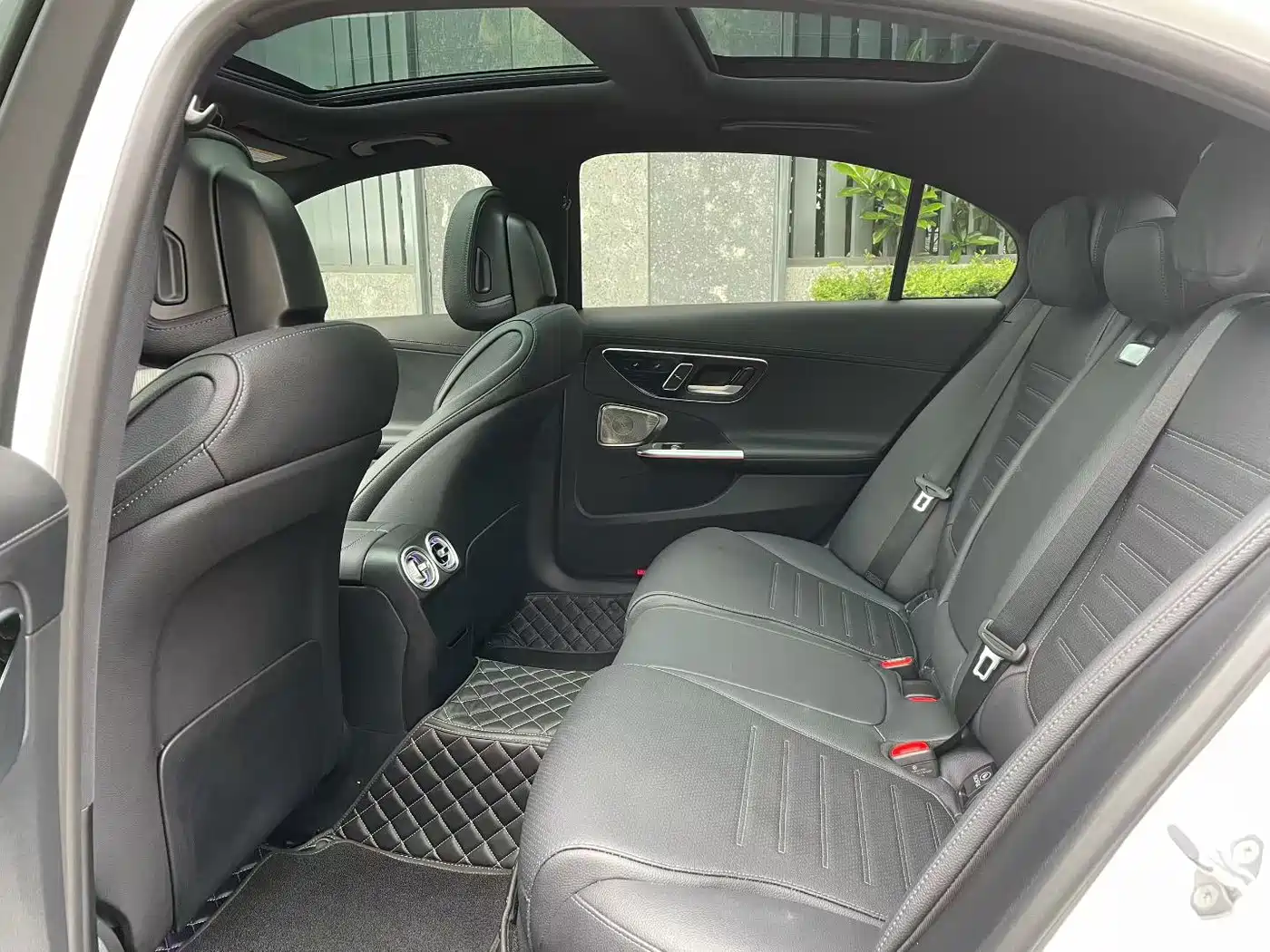 Mercedes-Benz C-Class 2022 C 260 L Sport Edition фото 5