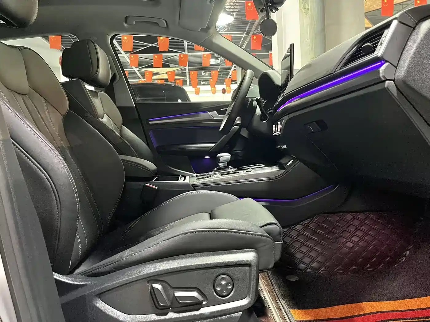 Audi Q5L 2023 40T Luxury Dynamic фото 13