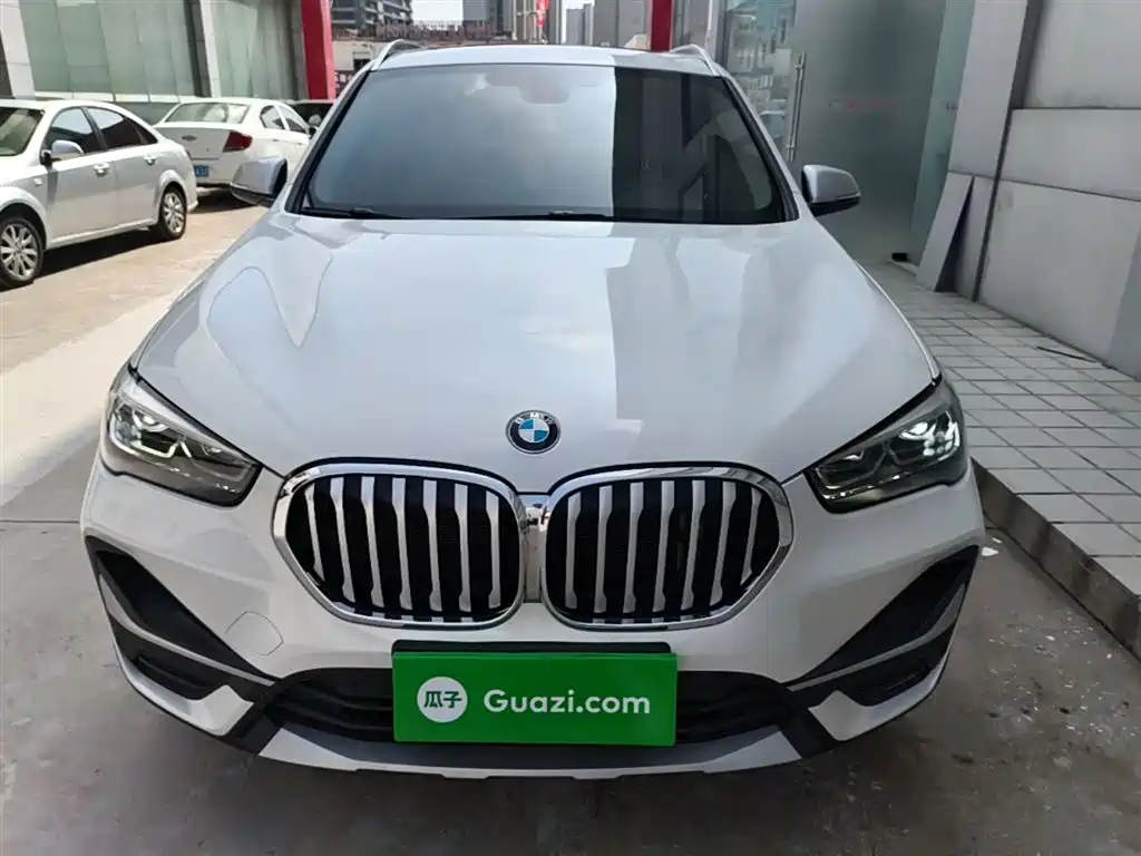 BMW X1 2021 sDrive20Li Exclusive фото 3