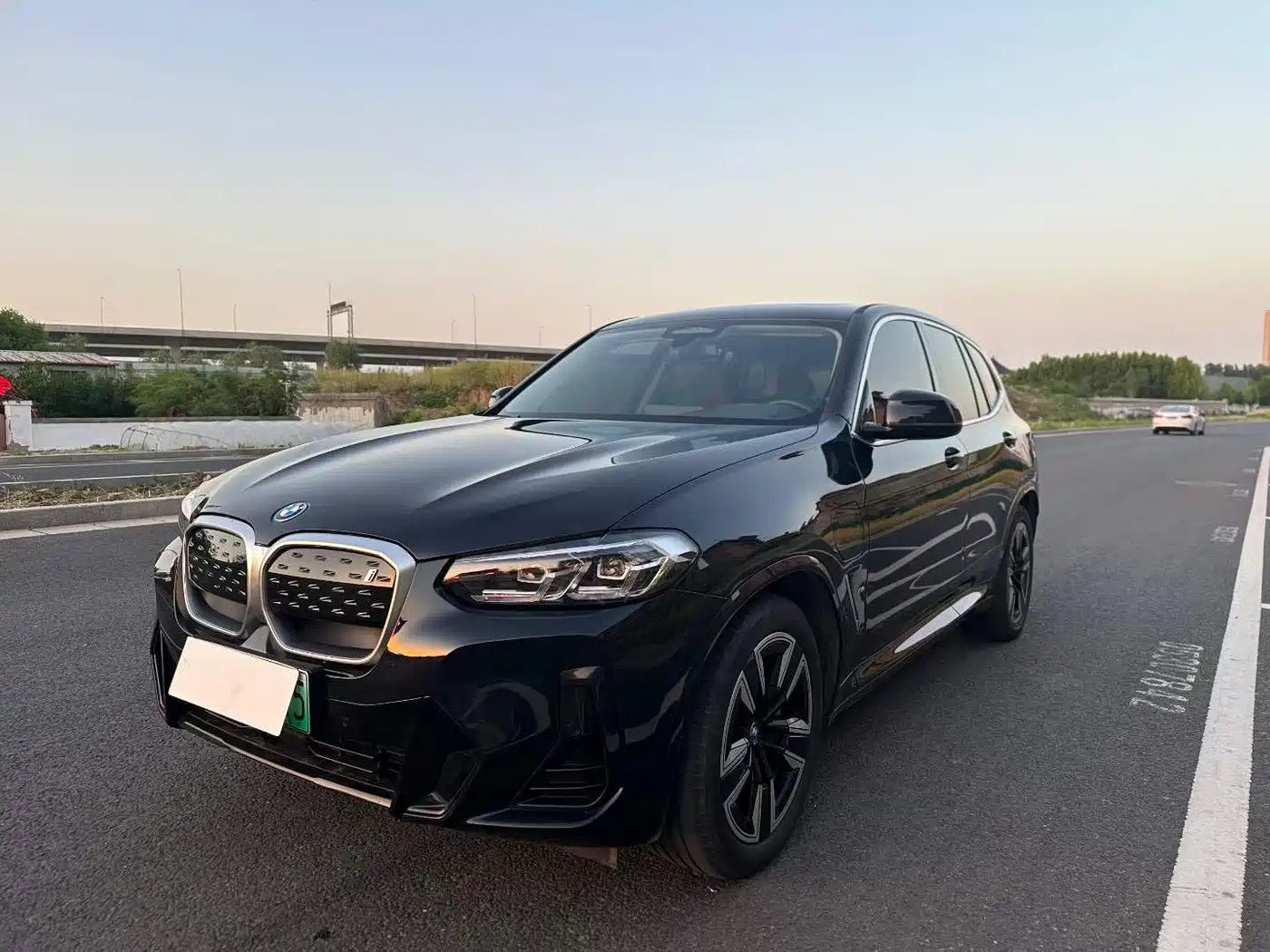 BMW iX3 2023 Leading Type
