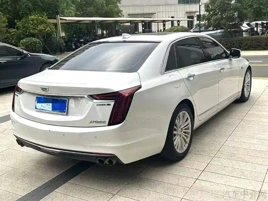 Cadillac CT6 2019 28T Luxury Model фото 6